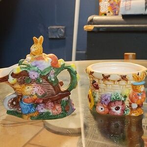 Easter Porcelain sugar Bowl and creamer